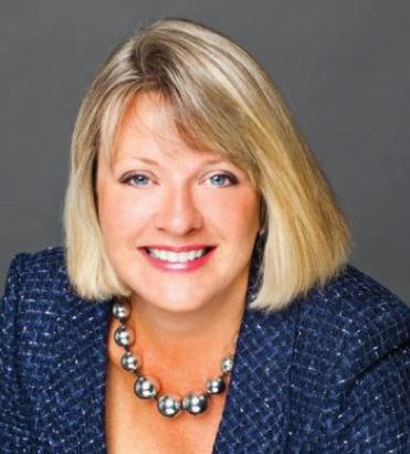 Lisa Hinson, Public relations executive & community leader